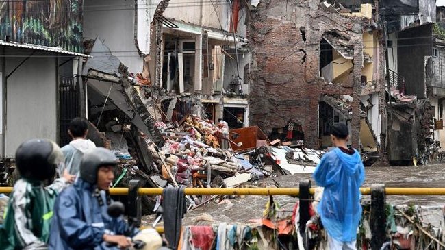 Media Asing Soroti Banjir Besar di Denpasar, Salah Satunya dari Sampah Menyumbat Saluran Air